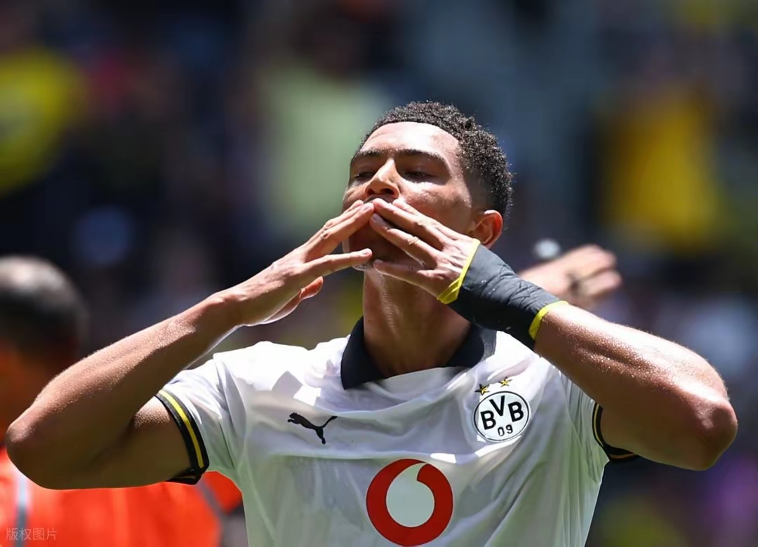 Leyu.com-包含足总杯清晨走向成谜，多特蒙德再遭质疑，球迷炸锅，训练强度明显提升的词条